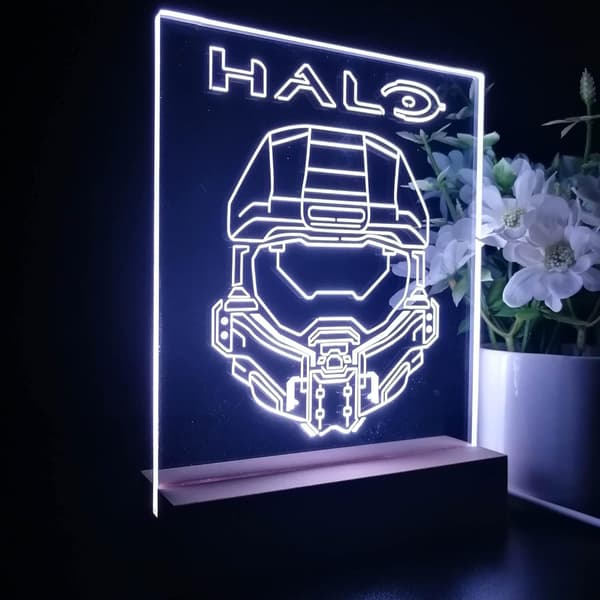 Halos Master Chief Anime Natlampe 3D Illusion 7 Farveskift 4 Lysindstillinger USB Strøm