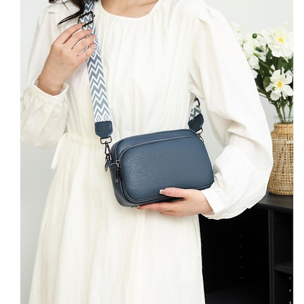 Crossbody-laukku naisille, pieni nahkainen olkalaukku leveällä hihnalla, vetoketjulla ja irrotettavalla olkahihnalla - Jxlgv White