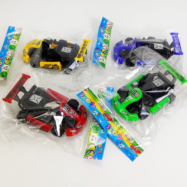 5 kpl Vetoauto Leikkiauto Inertia Go Kart