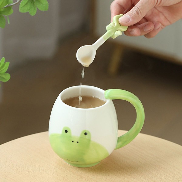 Roliga grodkoppar, söta kaffemuggar, keramiska grodkoppar med