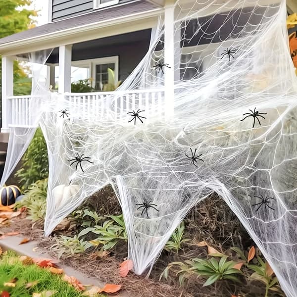 Halloween edderkoppespind dekorationer med edderkopper til hjemsøgt hus og festindretning 8pk web+16spdr