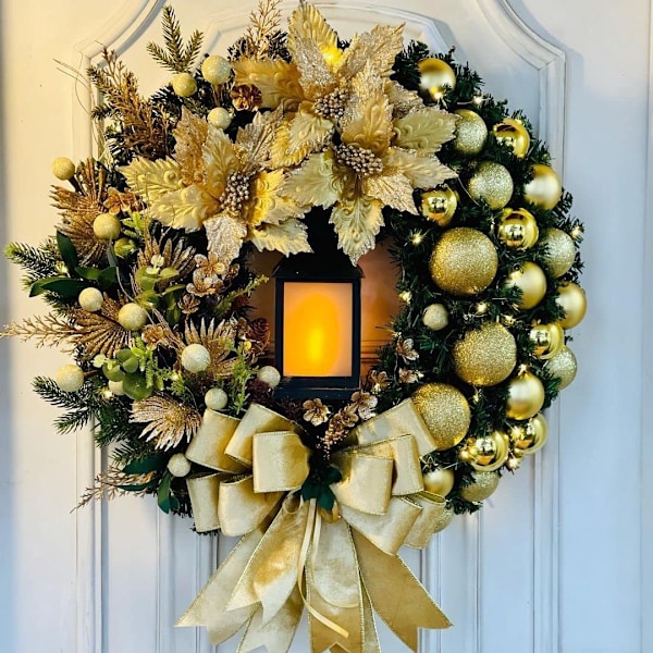 Kunstig julekrans til hoveddør - Dekoreret med lanterne, kugler,...