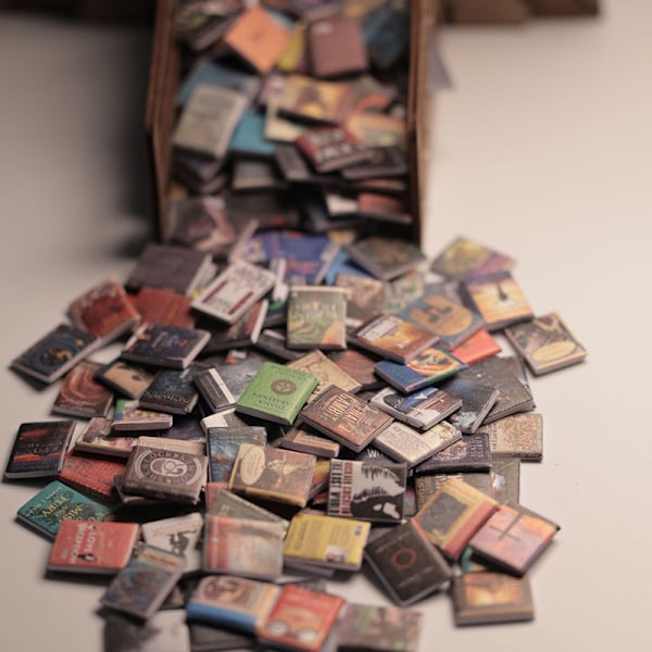 200 kpl Miniatyyri Nukkekoti Kirjat Kirjahyllyn Tarvikkeet