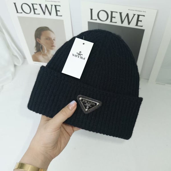 Varm vinterstickad mössa Höst- och vintermössa Inverterad triangel Modemärke Casual Öronskydd Unisex Svart Black M