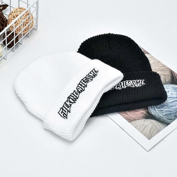 Mode Jävligt Grym Vinter Hip-hop Stickad Mössa Casual Hatt Varm Unisex Keps (PE)