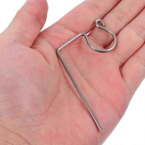 50 kpl metallisia kourukoukkuja valosarjoille, hopeinen ripustinsarja (Peng)