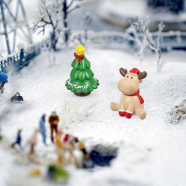 Mini julefigurer i resin til julepynt, 5-delt sæt i lysegul (Peng)