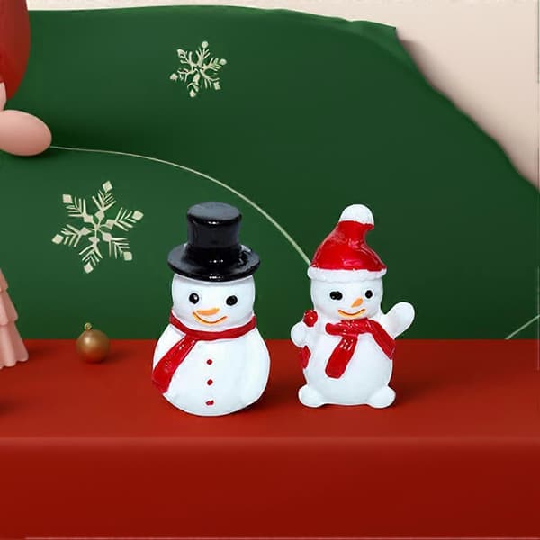 Resin Snemand Dukker Miniature Figurer til Julepynt 20 stk. Assorterede Farver (Peng)