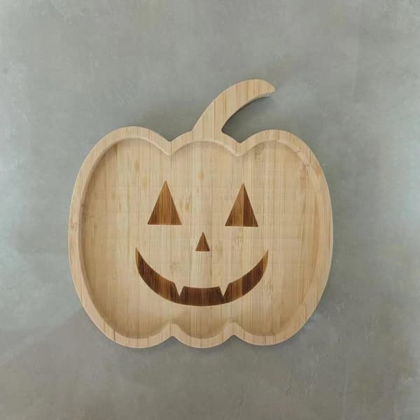 Pumpa serveringsbräda i trä med dekorativa skålar för Halloween-snacks (Pe)