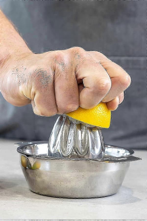 Citruspress i rostfritt stål 2025 – Droppfri pip och halkfri bas (Peng)