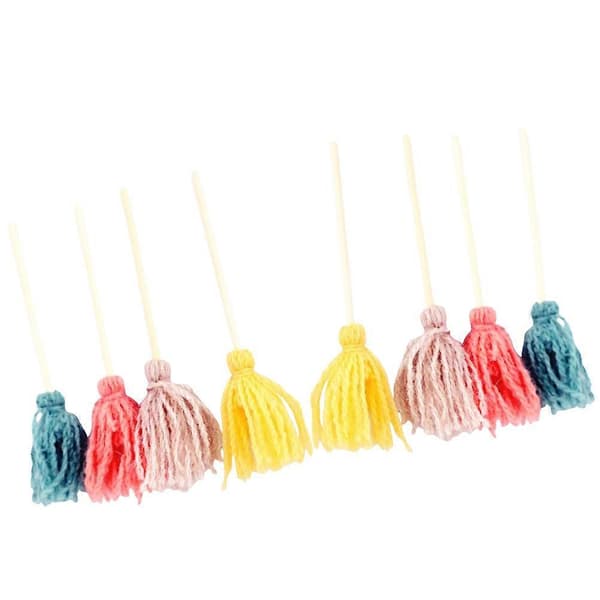 Dukkehus mopper miniature rengøringsværktøj til dekoration 8 stk mini moppe modeller (Peng)