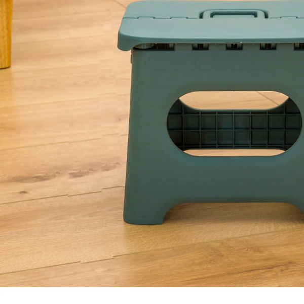 Fällbar pall, bärbar stark platsbesparande plastpall för vuxna och barn STURDY AND DURABLE(Grön)