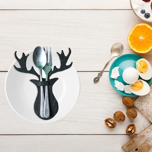 Rørepinner i tre med hjortehode for DIY-juledekor