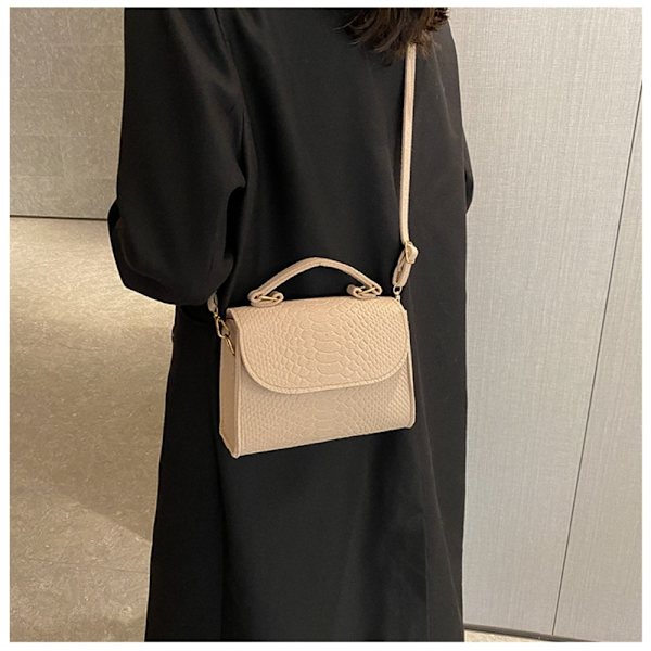 Naisten trendikkäät käsilaukut Retro Designer Luxury Square Crossbody -laukut Khaki