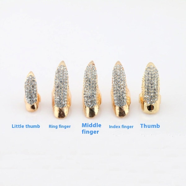 Sett med 5 gull Forskjellige størrelser Legering Rhinestones Falsk Klo Negl Finger Klo Ring Punk Stil Fingerspiss Kule Falske Negler