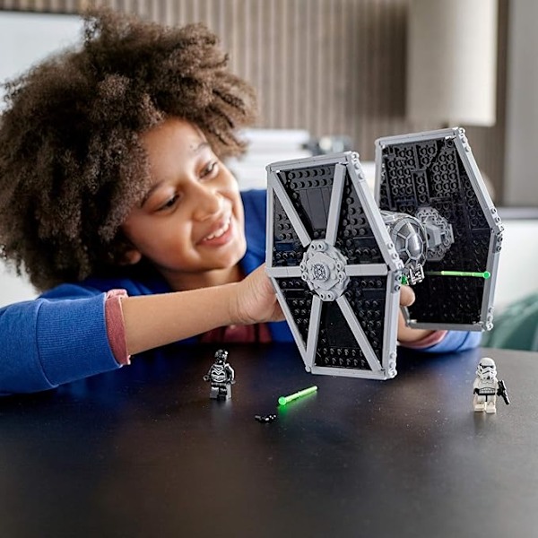 Star Wars Imperial TIE Fighter 75300 Byggset; Fantastisk Byggleksak för Kreativa Barn, (450 Bitar) - Perfekt