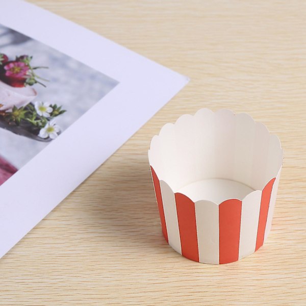 50X Cupcake Papir Kage Etui Bagekopper Liner Muffin Køkken Bagning Rød