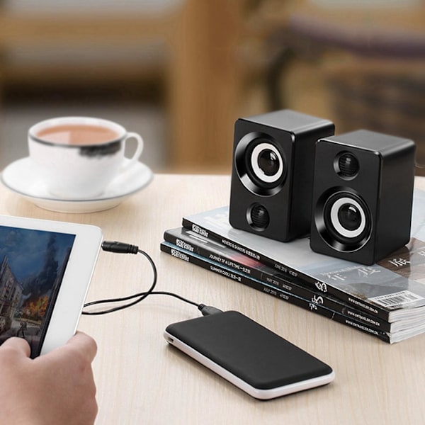 Omslutande datorhögtalare med stereoljud, USB-driven multimedia-högtalare med 4 portar USB-hubb