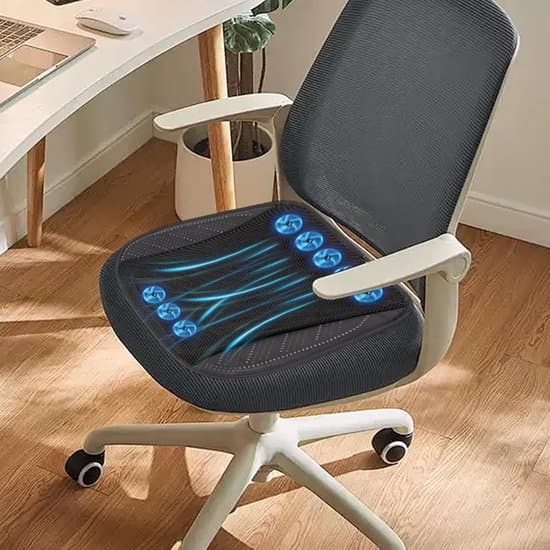 Kølende sædehynde med 8 blæsere, USB-drevet, 3 indstillinger, åndbart is-silke-net, til bil, kontor og hjem, sort, 43 x 43 cm