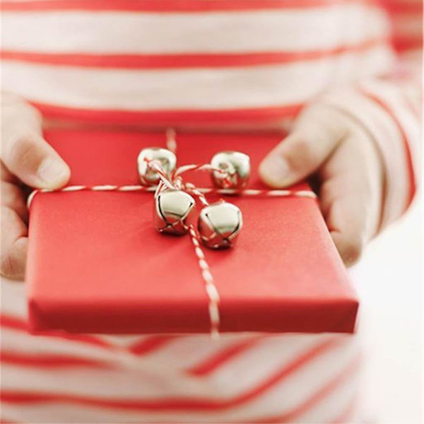 50 st gulddekorerade julklappslappar jul bjällror jul bjällra halsband diy halsband bjällror kors bjällror