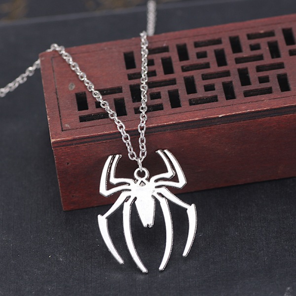 Hämähäkki riipus kaulakoru ruostumaton teräs kevyt Spiderman Charm korut naisille tytöille pojille lapsille