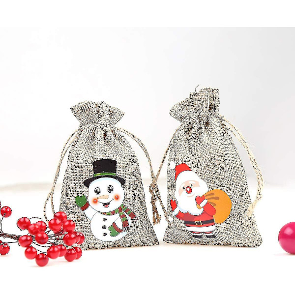 36 stk julelinposer med snøring, juleburlap-godteposer med dobbel jute-snøring, 4 design snømann, julenisse, pingvin og