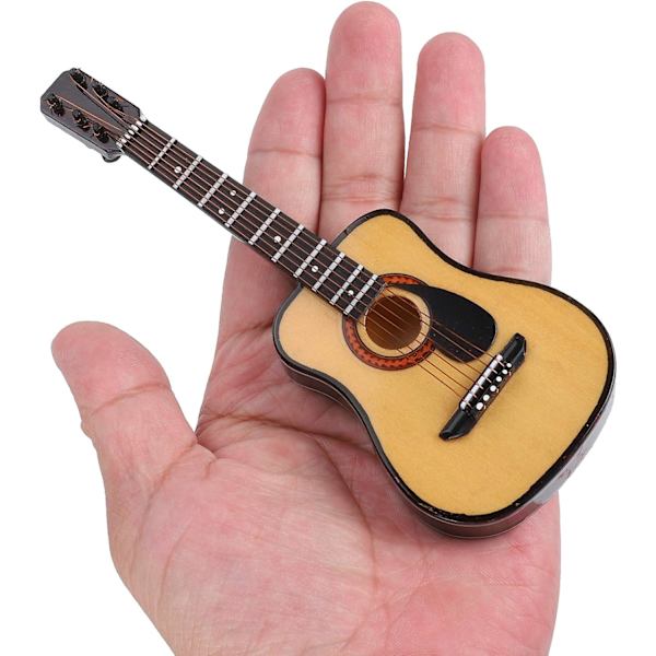 15cm Miniatyrgitarr i Trä Ornament Mini Musikinstrument