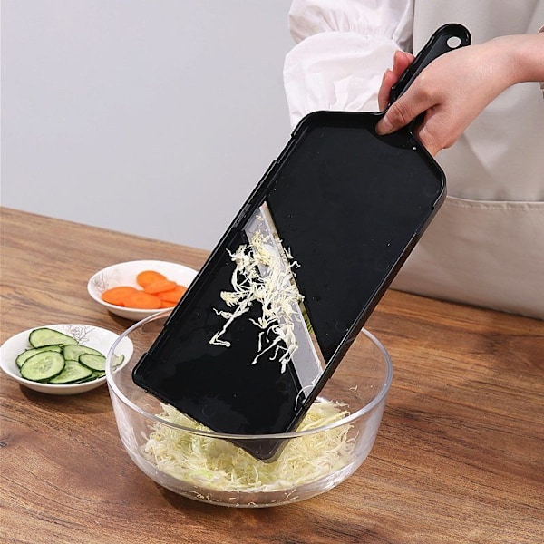 Svart Slicer Justerbar Beste Håndholdt Kutter for Grønnsak Potet Zucchini Mat Trygg Fingerbeskyttelse (38 * 13 * 2cm)