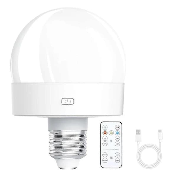 Oppladbar E26 LED-lyspære med fjernkontroll, dimbar 3 fargemoduser for lamper og strømbrudd, hvit