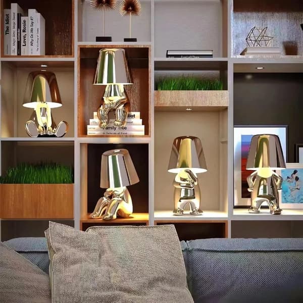 LED bordlampe, liten gyllen mann nattlampe