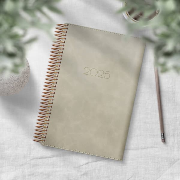 Kalender 2025 Diary Twist beige