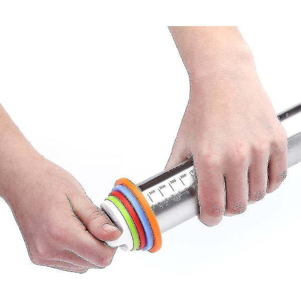 Nudelstift i rostfritt stål, justerbar tjocklek kavel, med 4 storlekar av distanser, diameter 4,5 cm, L