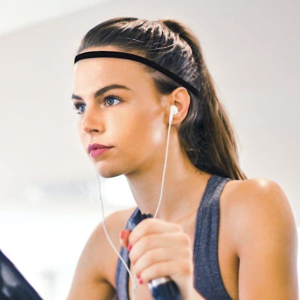 4 stycken pannband, elastiska silikon grepp träningshår och svettband för fotboll, basket, fotboll, tennis, yoga och golf (svart)