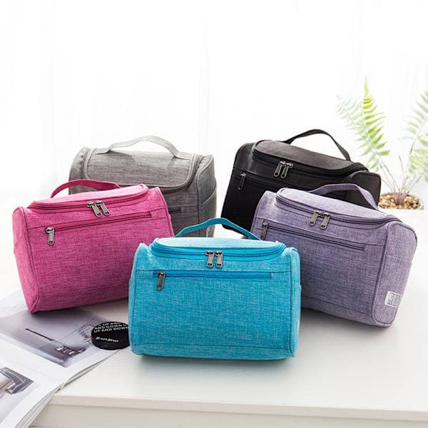 Suuri vedenpitävä toilettilaukku, musta