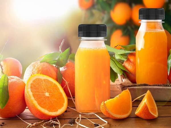 Minijuiceflaskor, 10-pack PET återanvändbara läckagesäkra flaskor med svarta lock för juicer, milkshakes, smoothies, resor, 120 ml klar