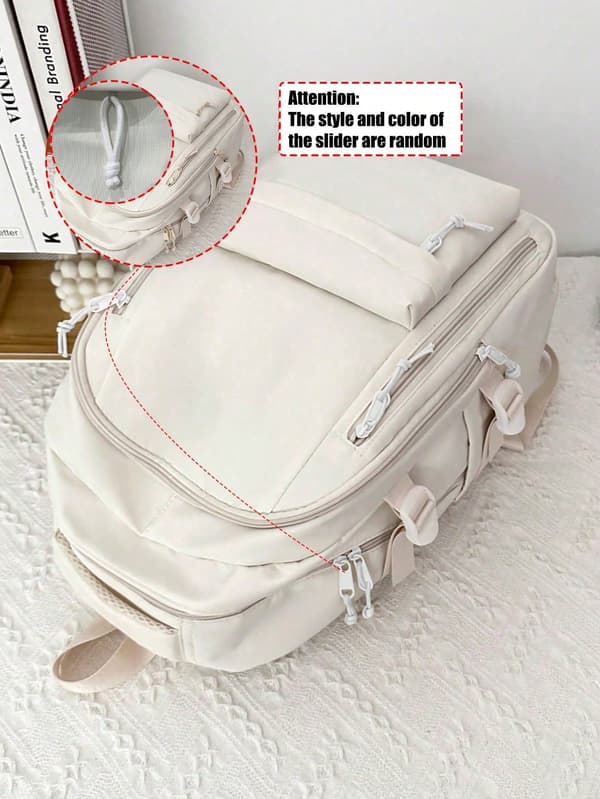 Lättviktsryggsäck i nylon med laptopfack och bagagerem Black