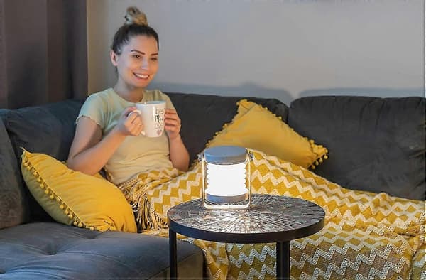 Justerbar LED-natlampe med touchfunktion, bærbar og foldbar lanterne med teleskopdesign White