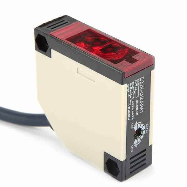 Fotoelektrisk sensoromkopplare, spegelreflexionssensor E3JK-DS30M1 (Normalt öppen)