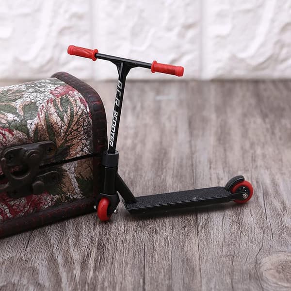 Mini Legering Finger Scooter Model Sæt Mini Finger Scooter Interaktivt Fingerlegetøj Nyhed Sensorisk Aktivitet Finger Scooter Skateboard Sæt