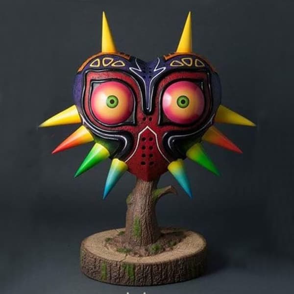 【03】First 4 Figures The Legend of Zelda Majora's Mask med LED-base