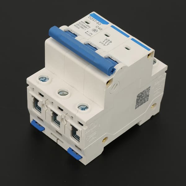 3P Miniatyrskyddsbrytare DZ47-63 40A 400V