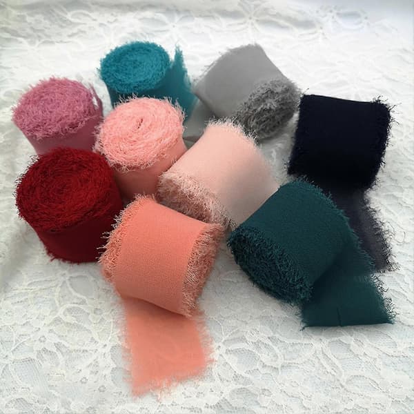 Frayed Kanted Wrinkle Chiffong Sidenband Bröllopsblommabukett Omslagsdekor Rekvisita White