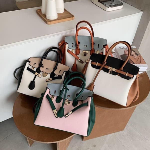 Stilful Grøn Tote Bag til Kvinder Rummelig og Alsidig Design Green