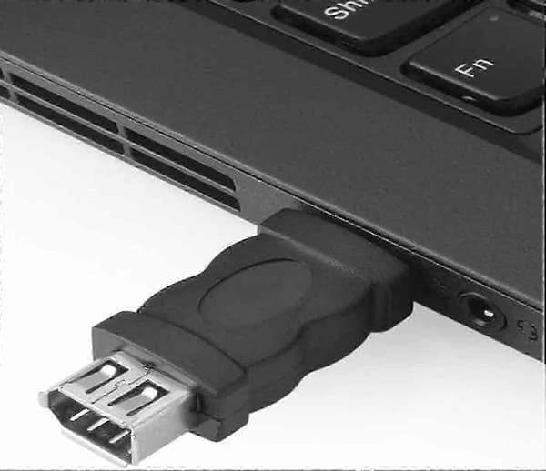 【03】FireWire 400 1394-adapter med USB 2.0-kompatibilitet: AM til 6P hunstik