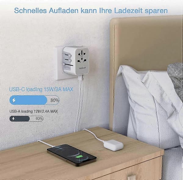 Universal rejseadapter med 3 USB- og 1 USB-C-port til global brug gray 4 USB Ports