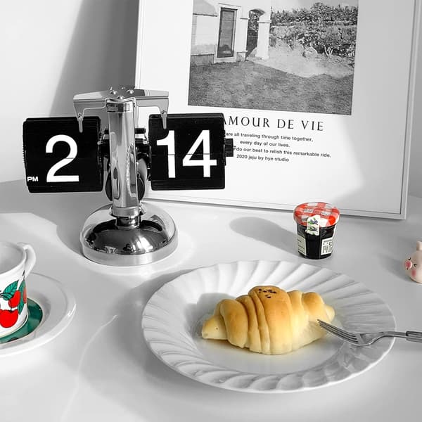 【03】Xiao Tian Ping Flip Clock Automatisk Flip Office Clock Anvendelse