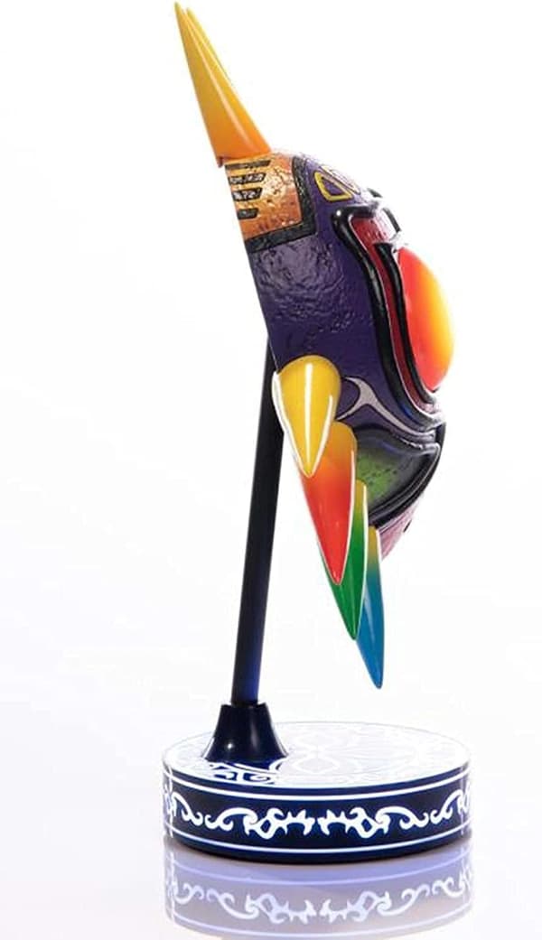 【03】First 4 Figures The Legend of Zelda Majora's Mask med LED-base