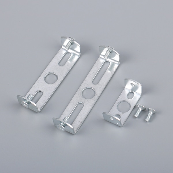 Fäste Takplåtsmontering med fasta skruvar Taklampa C E{f} E