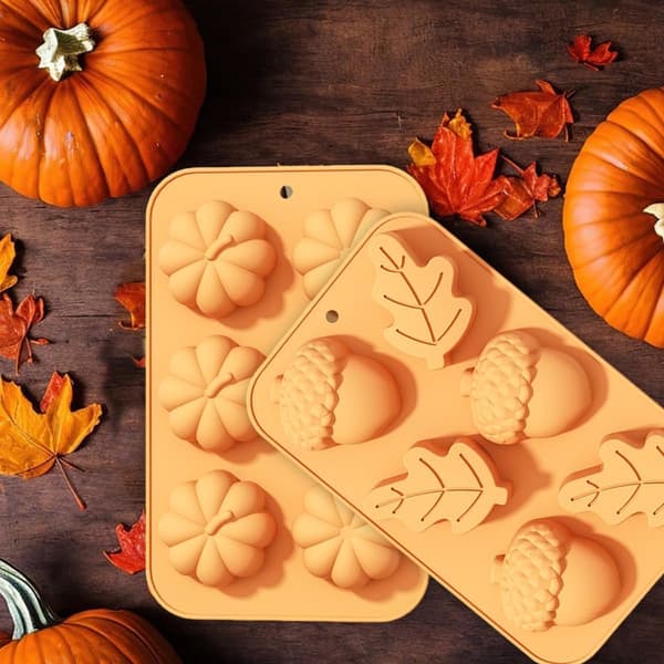 Silikone Halloween Chokoladeforme - Græskarblad, til Bagning, Sæbe, Muffins - 27*17*3cm - Orange