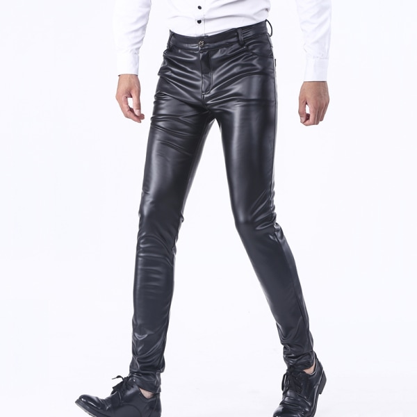 Avsmalnande byxor för män med fickor i konstläder Black 32